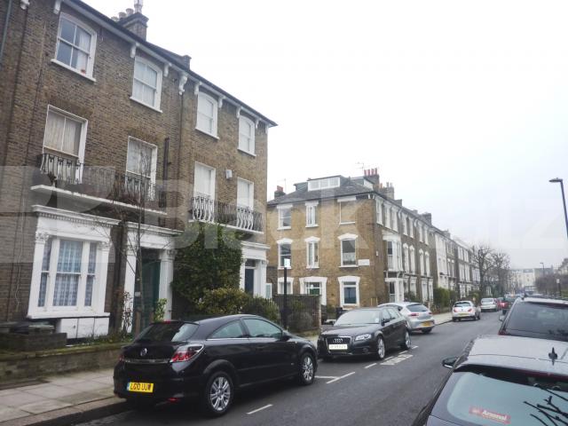 			CAMDEN GIRLS SCHOOL CATCHMENT!, 2 Bedroom, 1 bath, 1 reception Maisonette			 Patshull Road, Kentish Town